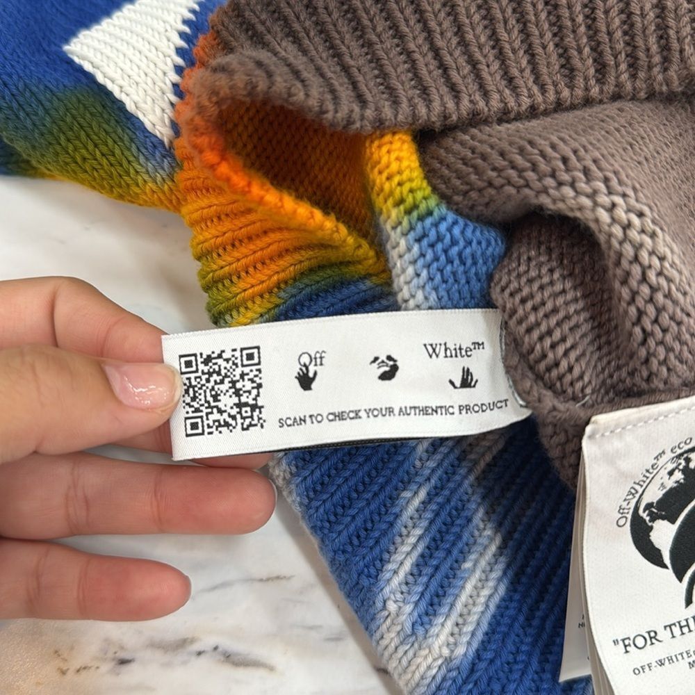 Off-White Tie-Dye Multicolor Knit Mens Hoodie - Picture 8 of 11